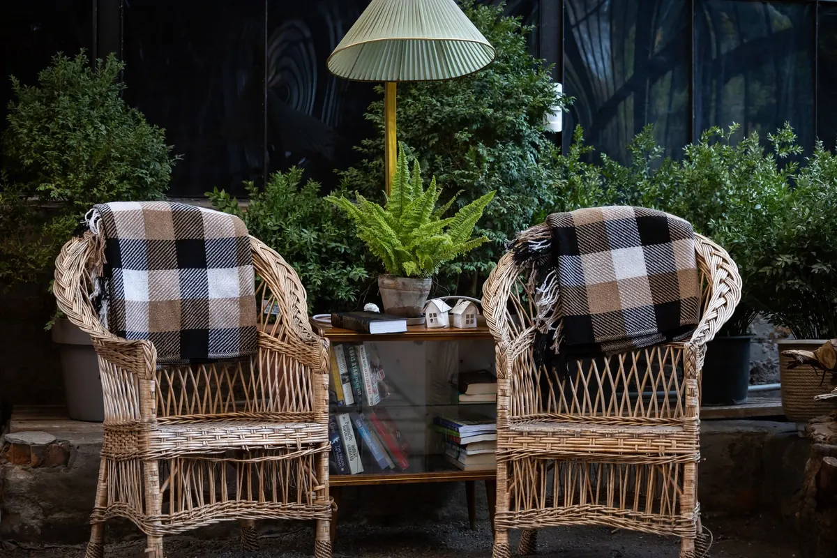 How to Create a Cosy Reading Nook with Rustic Decor